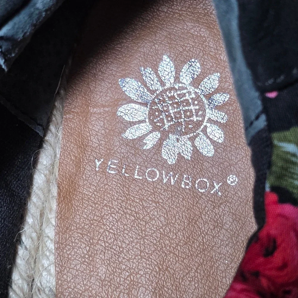 Yellow Box‎ Floral Espadrille Sneakers Women's Size 8.5 Red With Rhinestones